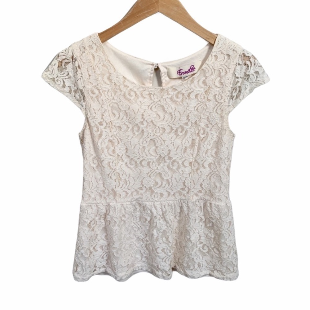Emmelee Lace Peplum Blouse